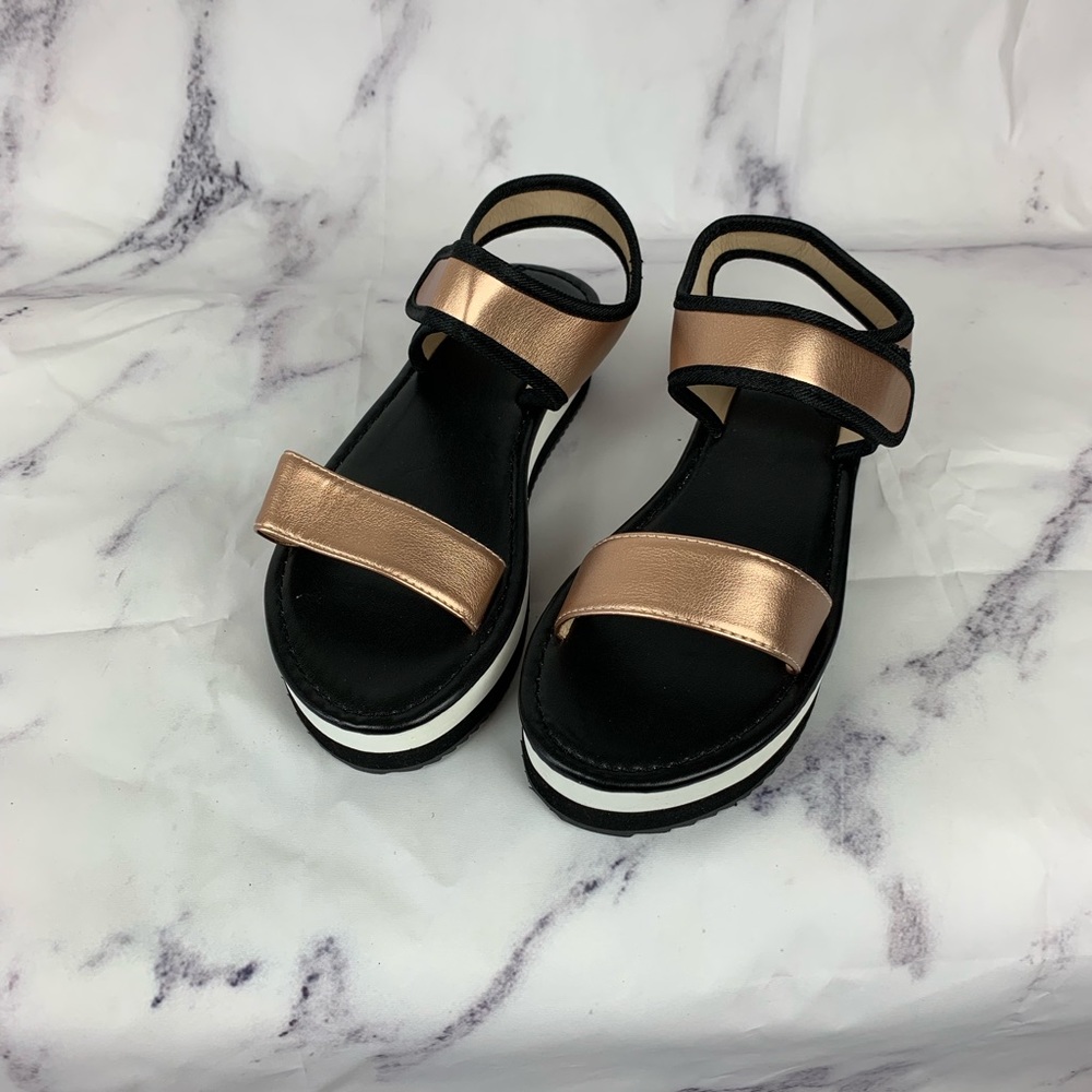 Avon Rose Gold Platform Sandal Size 9